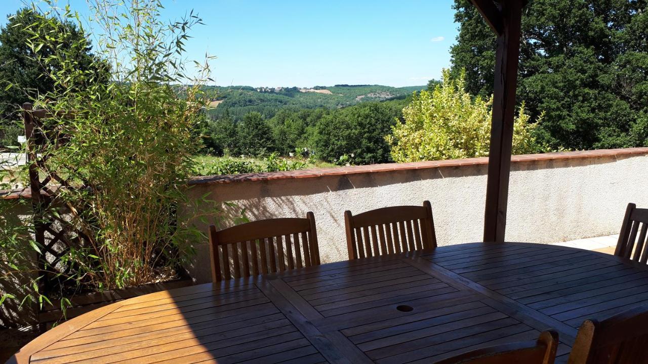 فيلا Le Hameau Des Cardenals Salviac المظهر الخارجي الصورة